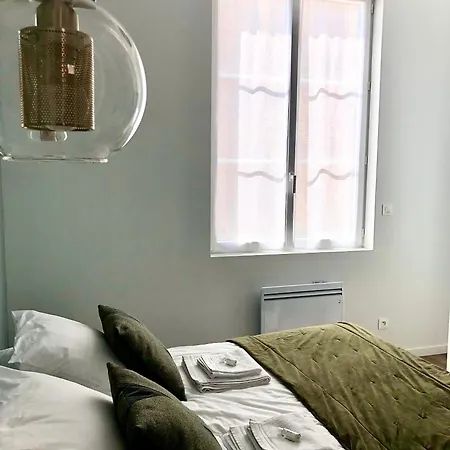 Maison Gabriel Lune 公寓 *